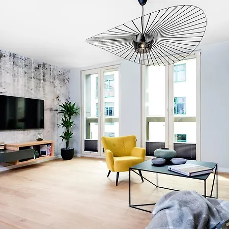 Privilege Suites Aparthotel